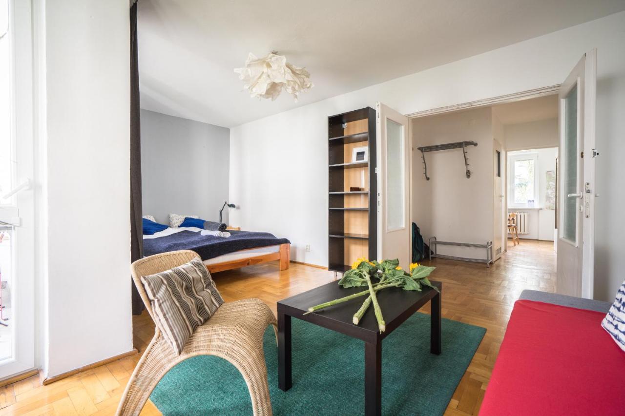 Oomph Warsaw Central 3-Bedroom Flat Bagian luar foto