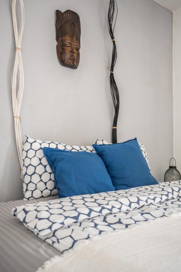 Oomph Warsaw Central 3-Bedroom Flat Bagian luar foto