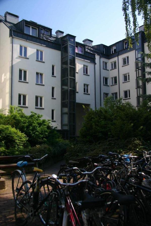 Oomph Warsaw Central 3-Bedroom Flat Bagian luar foto